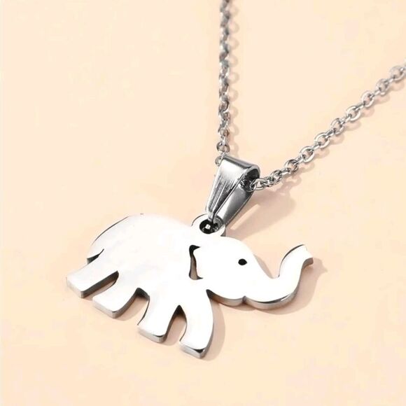 Elephant 🐘 Charm Necklace - Picture 1 of 4